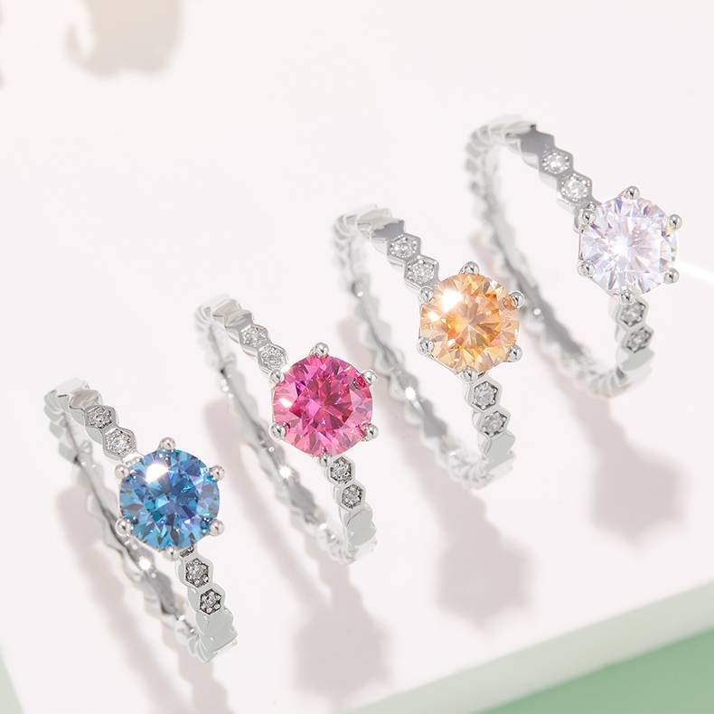 直臂微镶尚美蜂巢S925银镀白金MoissaniteWomen's Ring1ctD级